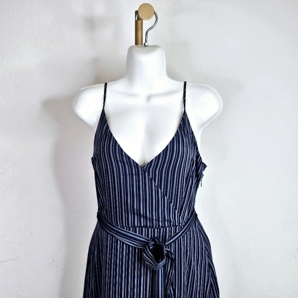 New PAIGE Regina Stripe Maxi Wrap Dress in Rich Navy Small - Picture 4 of 8